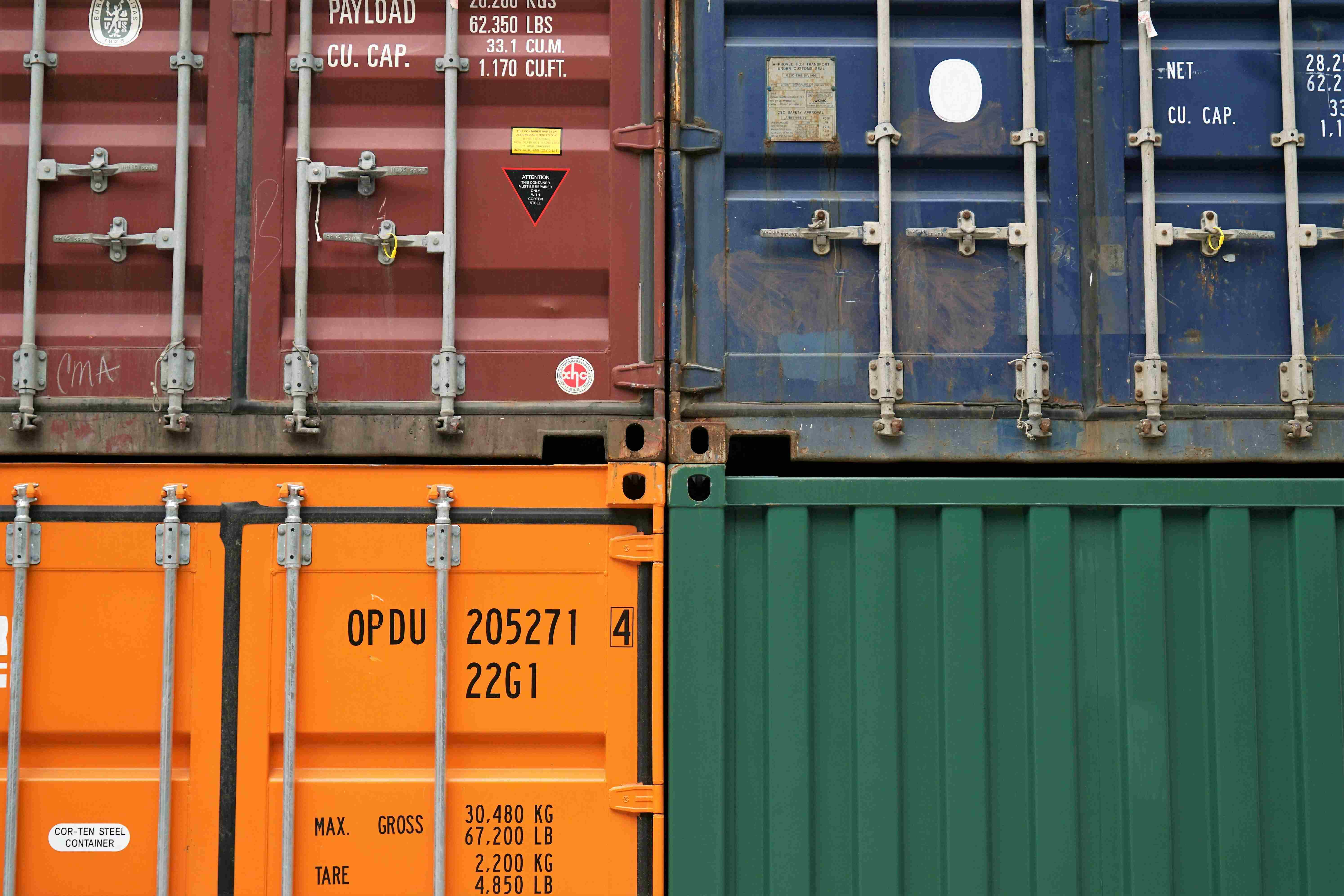 The Pros and Cons of Shipping Container Storage